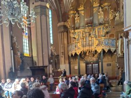 Wycieczka na Warmię i Mazury 25-27.04.2025 - Frombork, organy w katedrze
